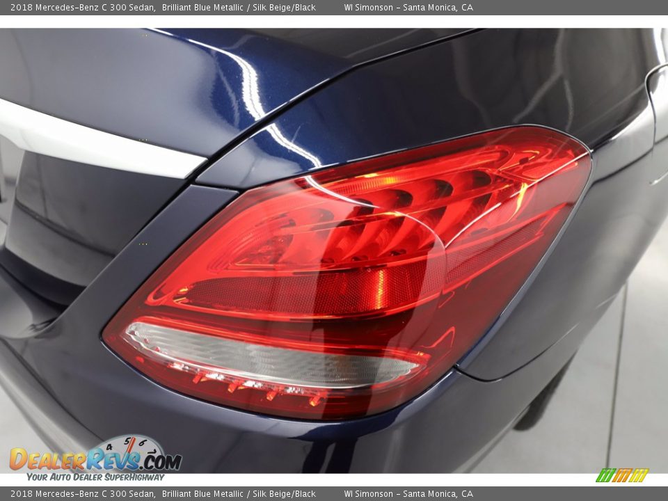 2018 Mercedes-Benz C 300 Sedan Brilliant Blue Metallic / Silk Beige/Black Photo #6