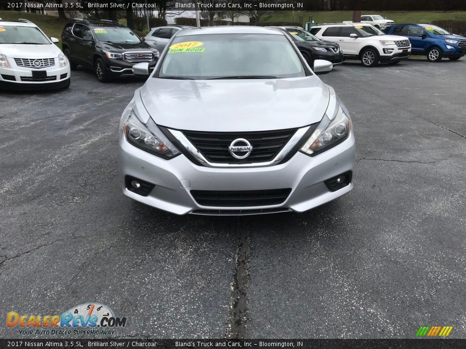 2017 Nissan Altima 3.5 SL Brilliant Silver / Charcoal Photo #3