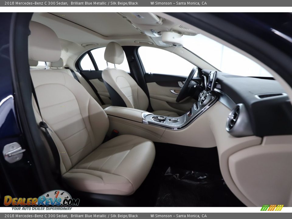 2018 Mercedes-Benz C 300 Sedan Brilliant Blue Metallic / Silk Beige/Black Photo #33