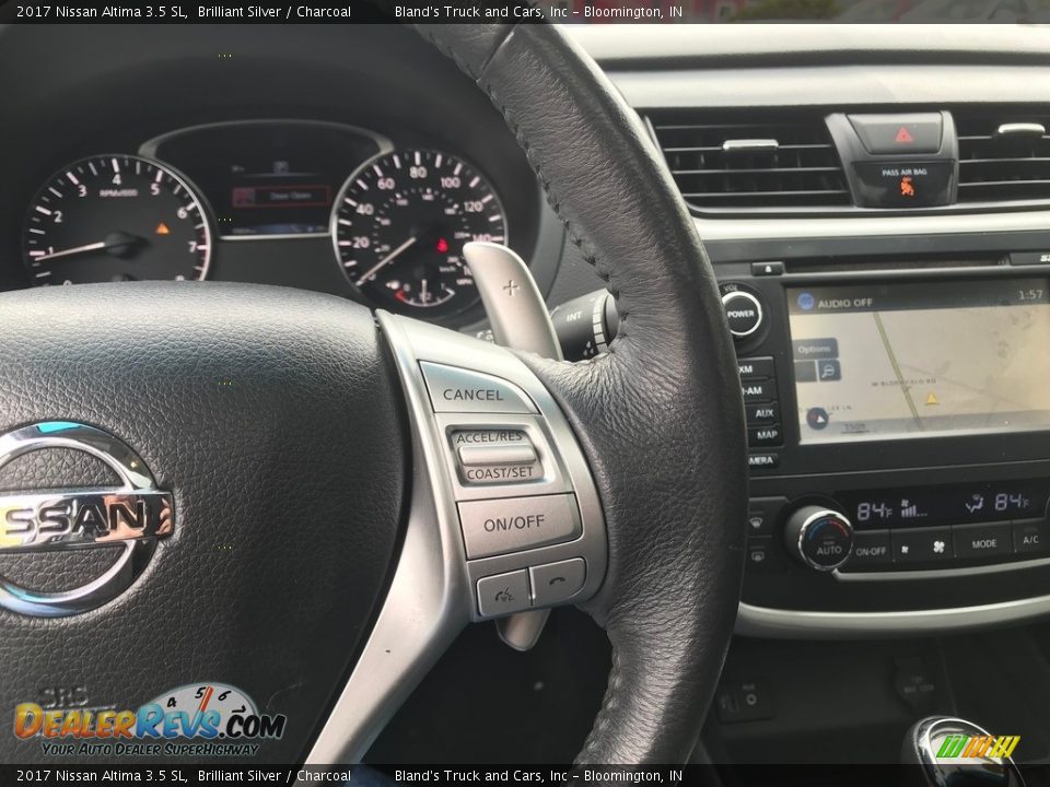 2017 Nissan Altima 3.5 SL Steering Wheel Photo #19