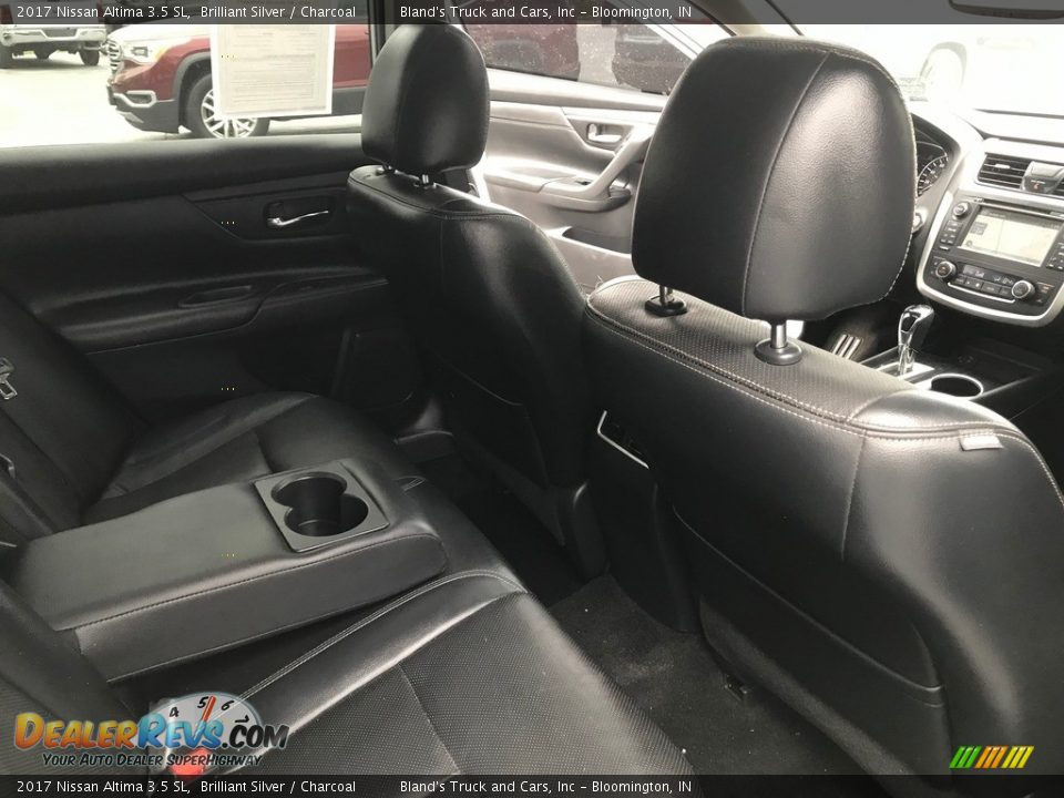 Rear Seat of 2017 Nissan Altima 3.5 SL Photo #32