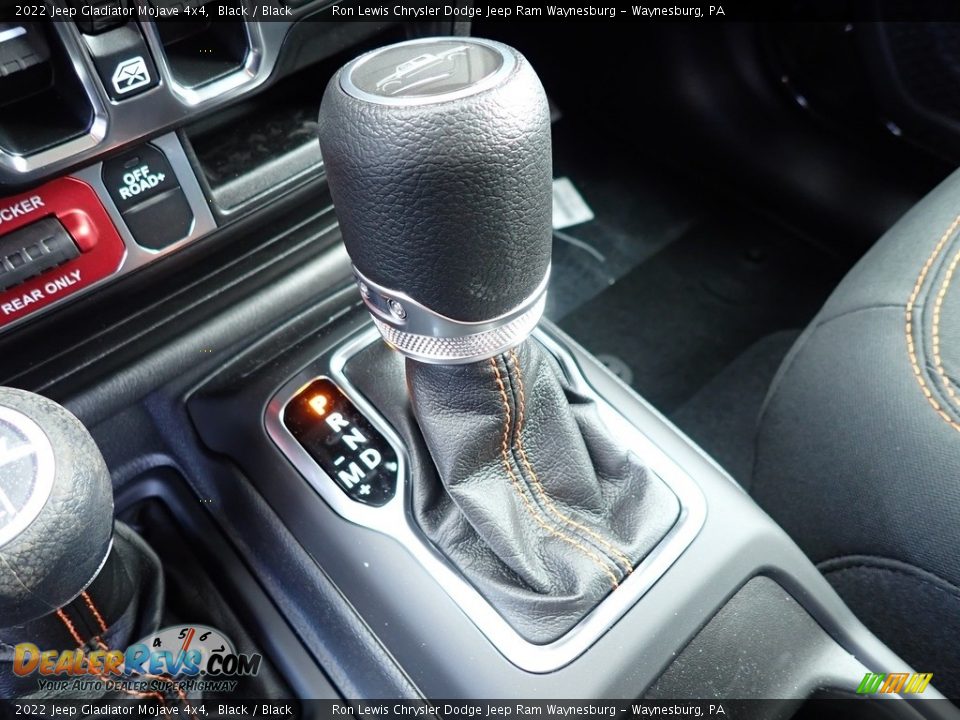 2022 Jeep Gladiator Mojave 4x4 Shifter Photo #16