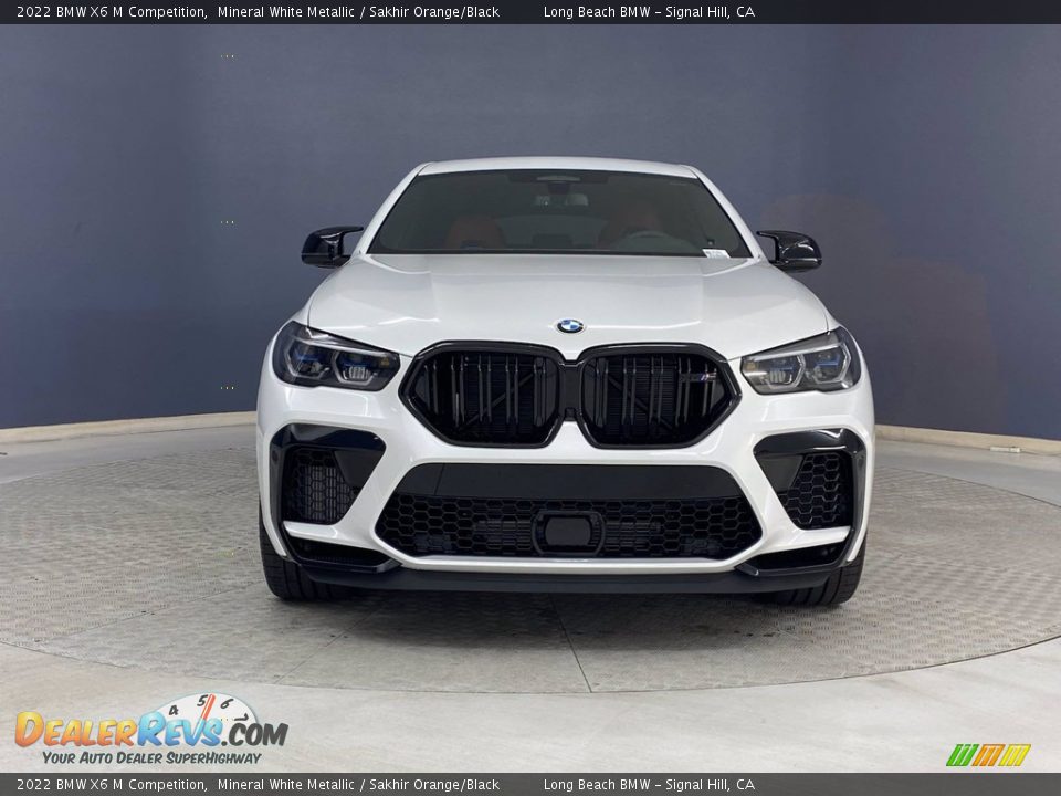 2022 BMW X6 M Competition Mineral White Metallic / Sakhir Orange/Black Photo #2