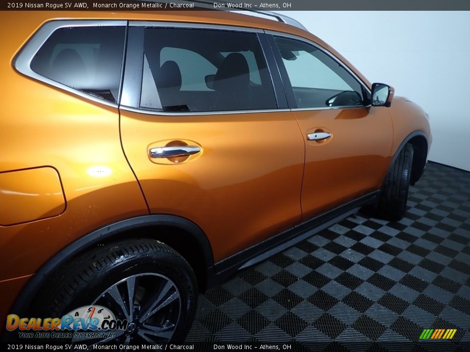 2019 Nissan Rogue SV AWD Monarch Orange Metallic / Charcoal Photo #22