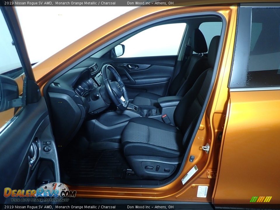 2019 Nissan Rogue SV AWD Monarch Orange Metallic / Charcoal Photo #25