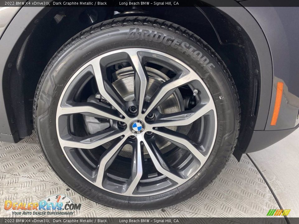 2022 BMW X4 xDrive30i Wheel Photo #3
