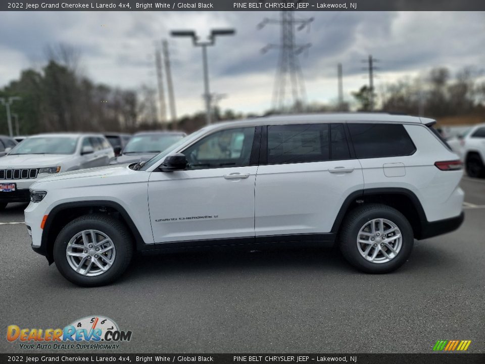 Bright White 2022 Jeep Grand Cherokee L Laredo 4x4 Photo #3