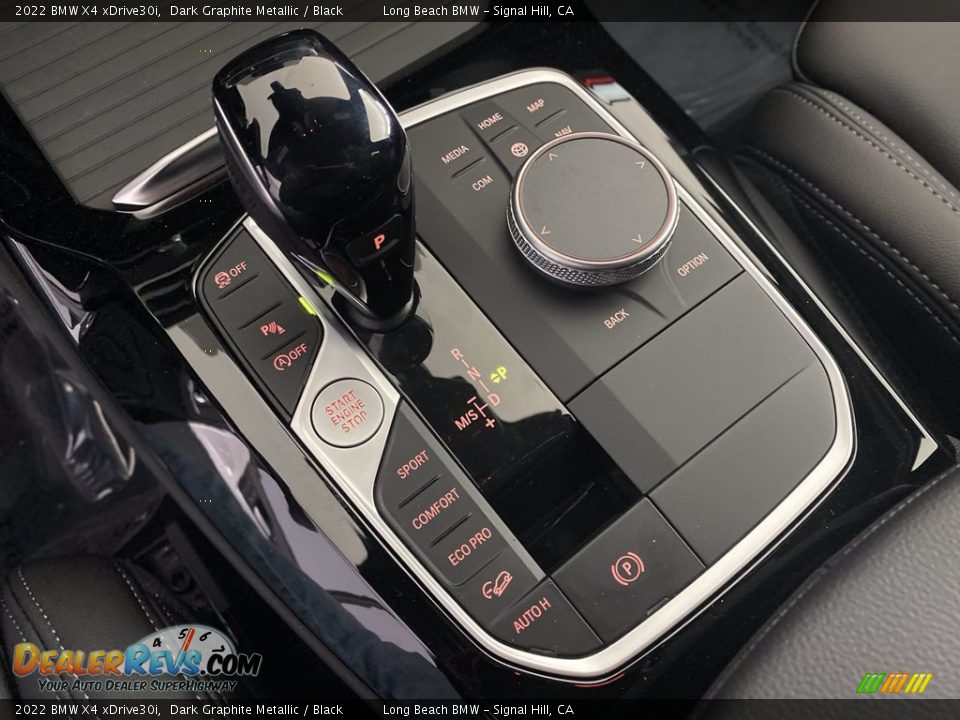 2022 BMW X4 xDrive30i Shifter Photo #22