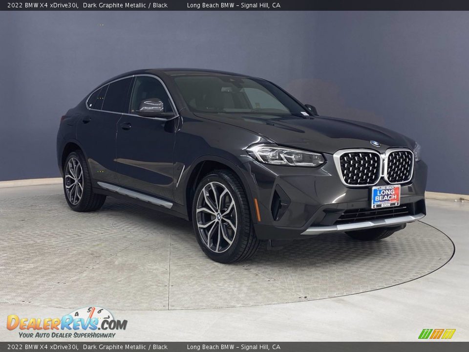 Front 3/4 View of 2022 BMW X4 xDrive30i Photo #27