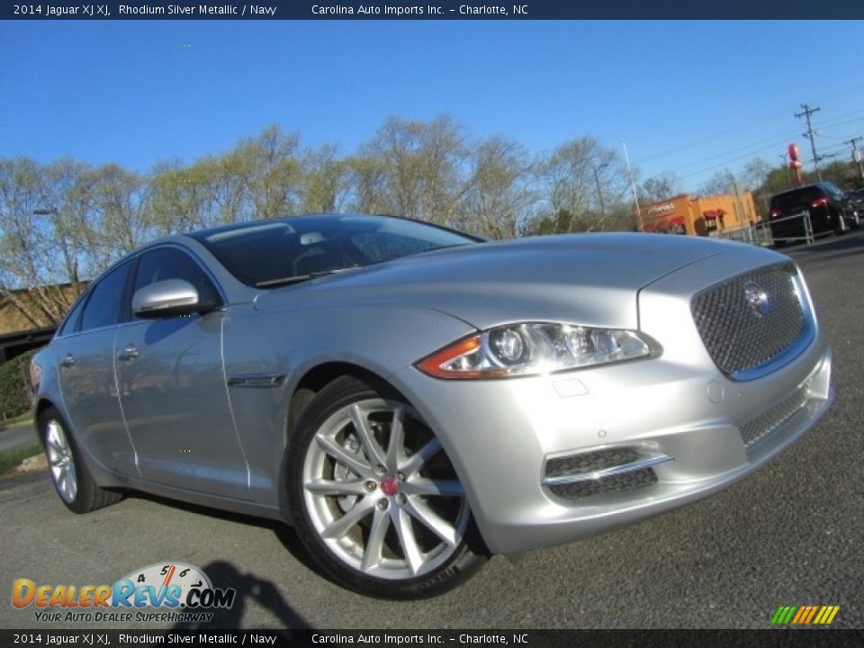 Front 3/4 View of 2014 Jaguar XJ XJ Photo #1