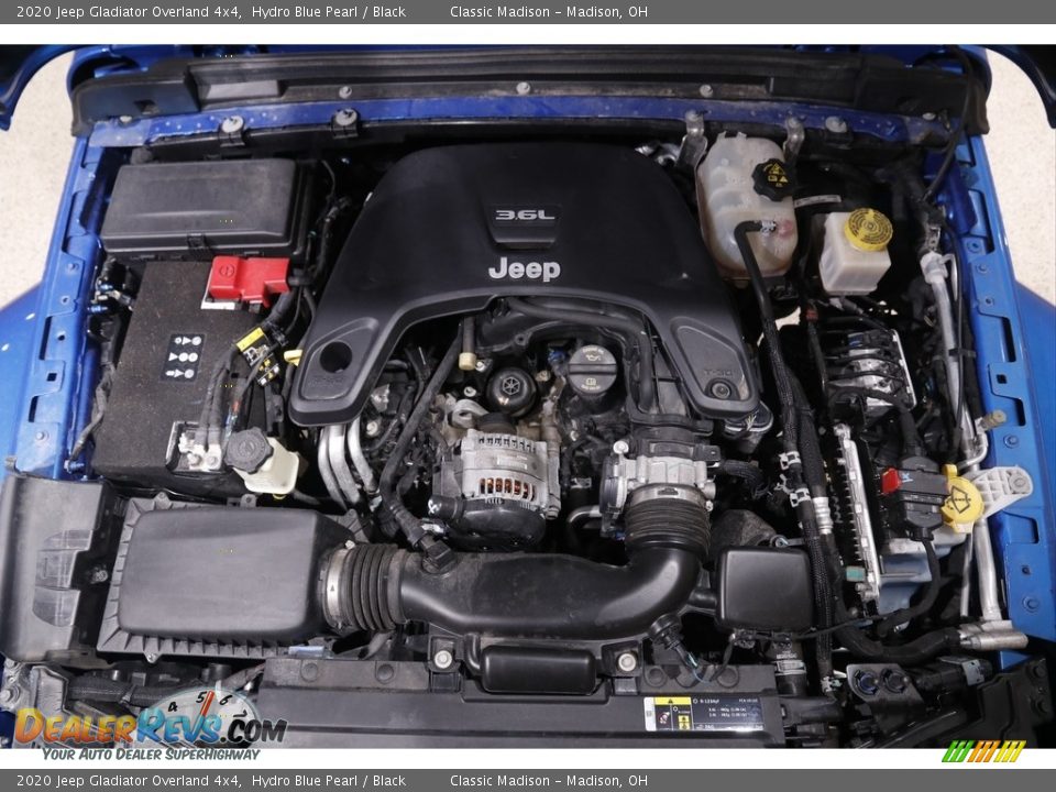 2020 Jeep Gladiator Overland 4x4 Hydro Blue Pearl / Black Photo #21
