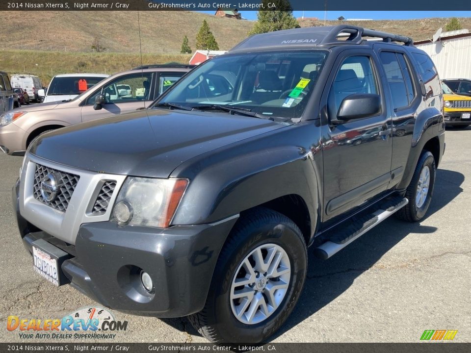 2014 Nissan Xterra S Night Armor / Gray Photo #3