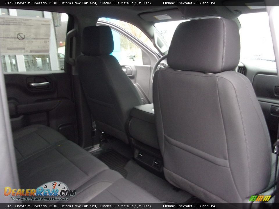 2022 Chevrolet Silverado 1500 Custom Crew Cab 4x4 Glacier Blue Metallic / Jet Black Photo #21