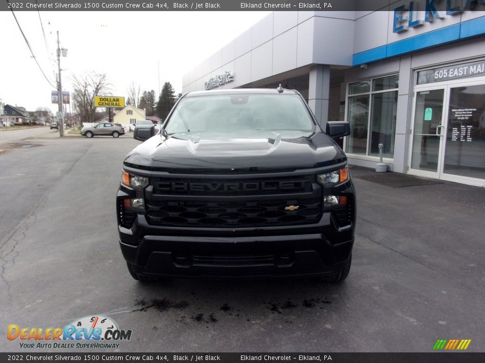 2022 Chevrolet Silverado 1500 Custom Crew Cab 4x4 Black / Jet Black Photo #8