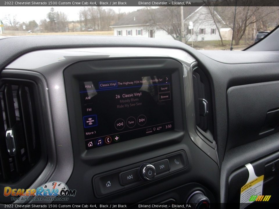 2022 Chevrolet Silverado 1500 Custom Crew Cab 4x4 Black / Jet Black Photo #25