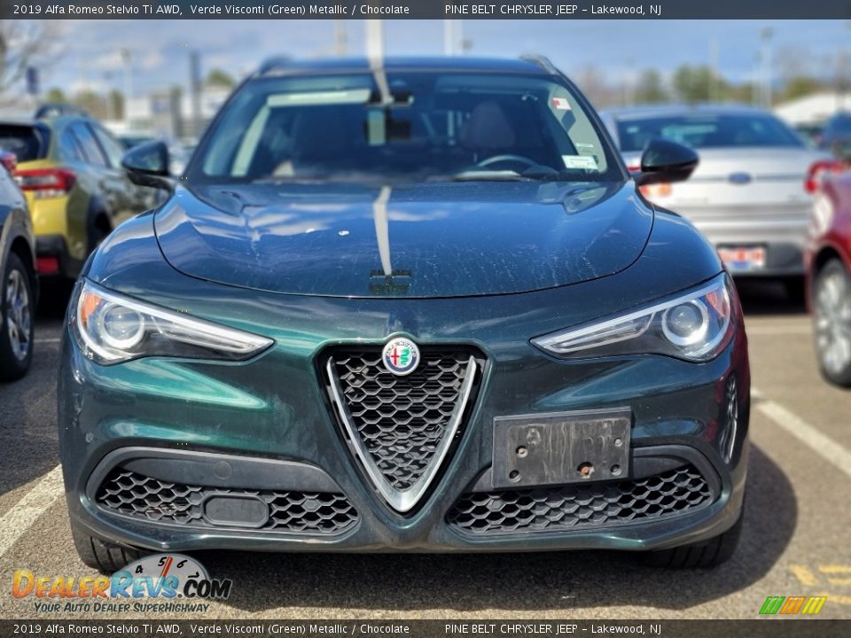 2019 Alfa Romeo Stelvio Ti AWD Verde Visconti (Green) Metallic / Chocolate Photo #2