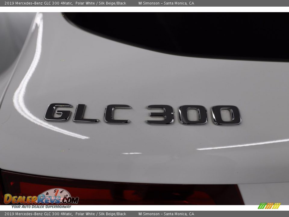 2019 Mercedes-Benz GLC 300 4Matic Polar White / Silk Beige/Black Photo #11