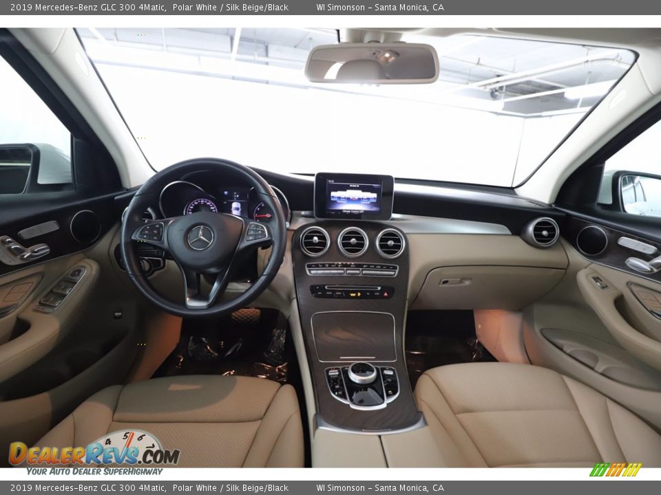 2019 Mercedes-Benz GLC 300 4Matic Polar White / Silk Beige/Black Photo #23