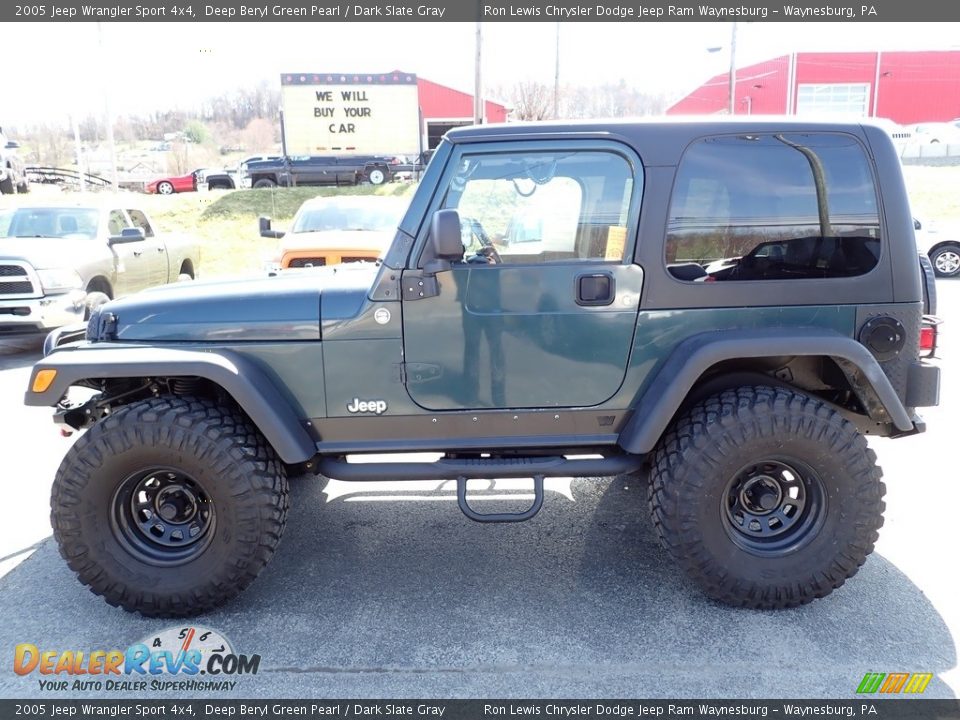 2005 Jeep Wrangler Sport 4x4 Deep Beryl Green Pearl / Dark Slate Gray Photo #2