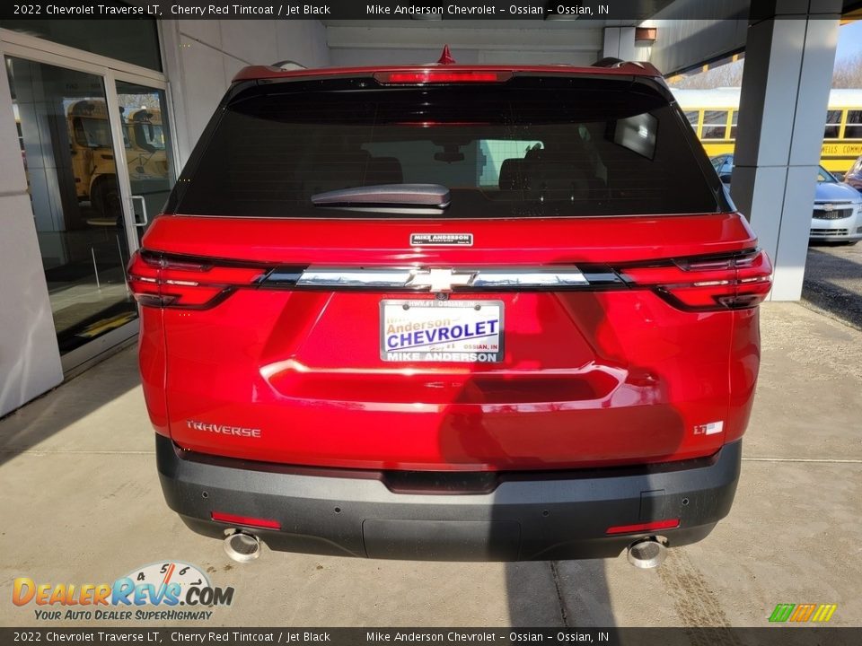 2022 Chevrolet Traverse LT Cherry Red Tintcoat / Jet Black Photo #5