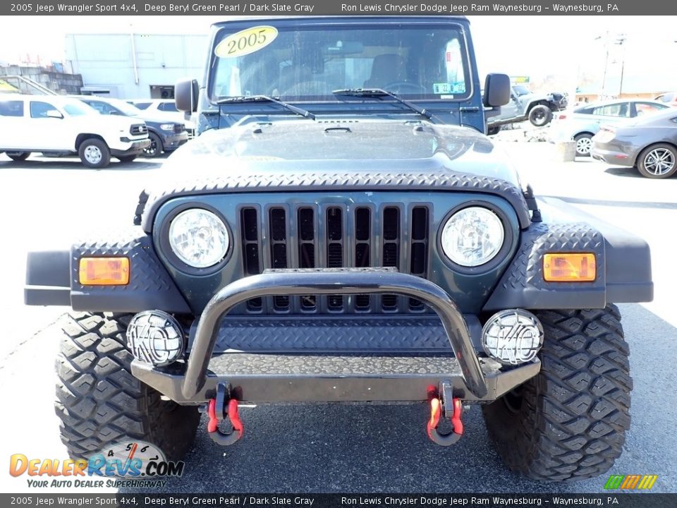 2005 Jeep Wrangler Sport 4x4 Deep Beryl Green Pearl / Dark Slate Gray Photo #10