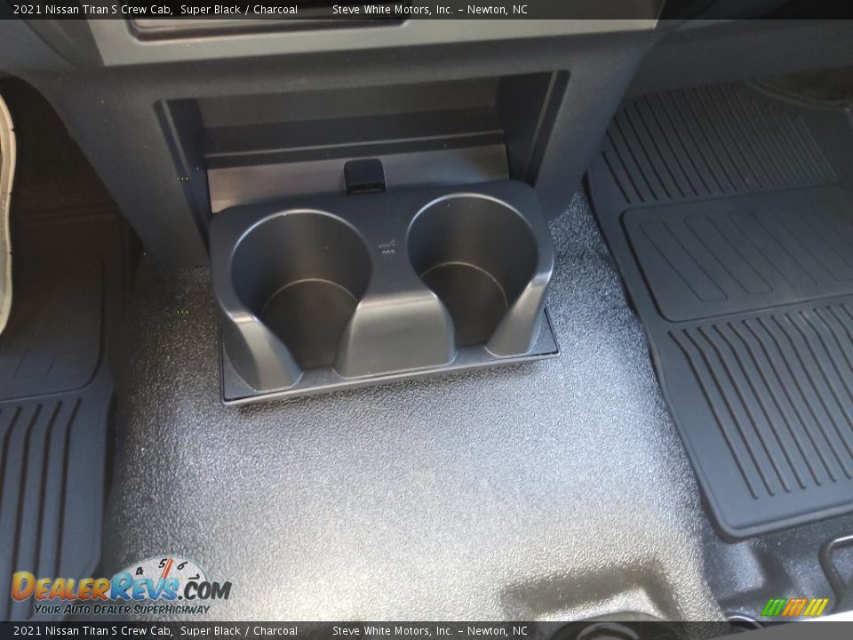 2021 Nissan Titan S Crew Cab Super Black / Charcoal Photo #26
