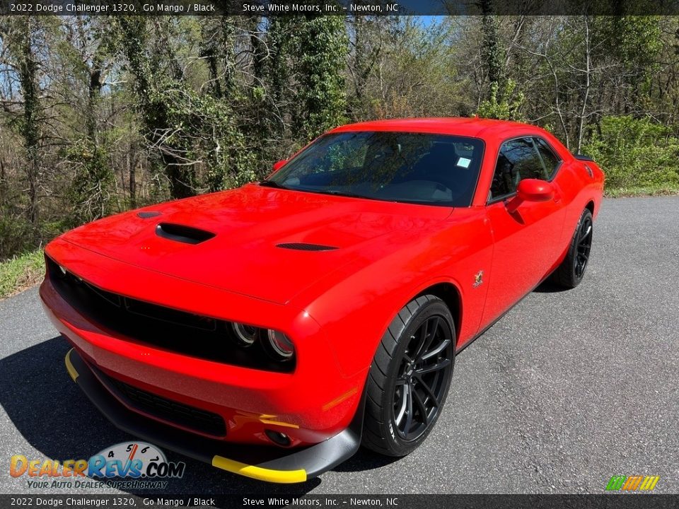 Go Mango 2022 Dodge Challenger 1320 Photo #2