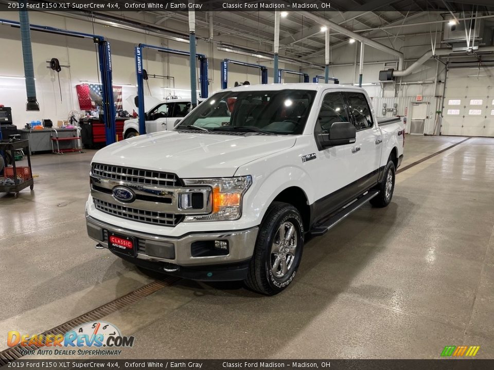 2019 Ford F150 XLT SuperCrew 4x4 Oxford White / Earth Gray Photo #2