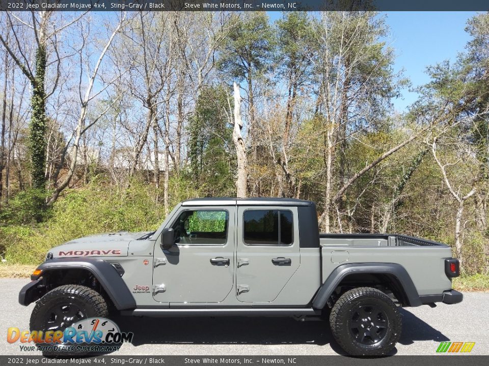 2022 Jeep Gladiator Mojave 4x4 Sting-Gray / Black Photo #1