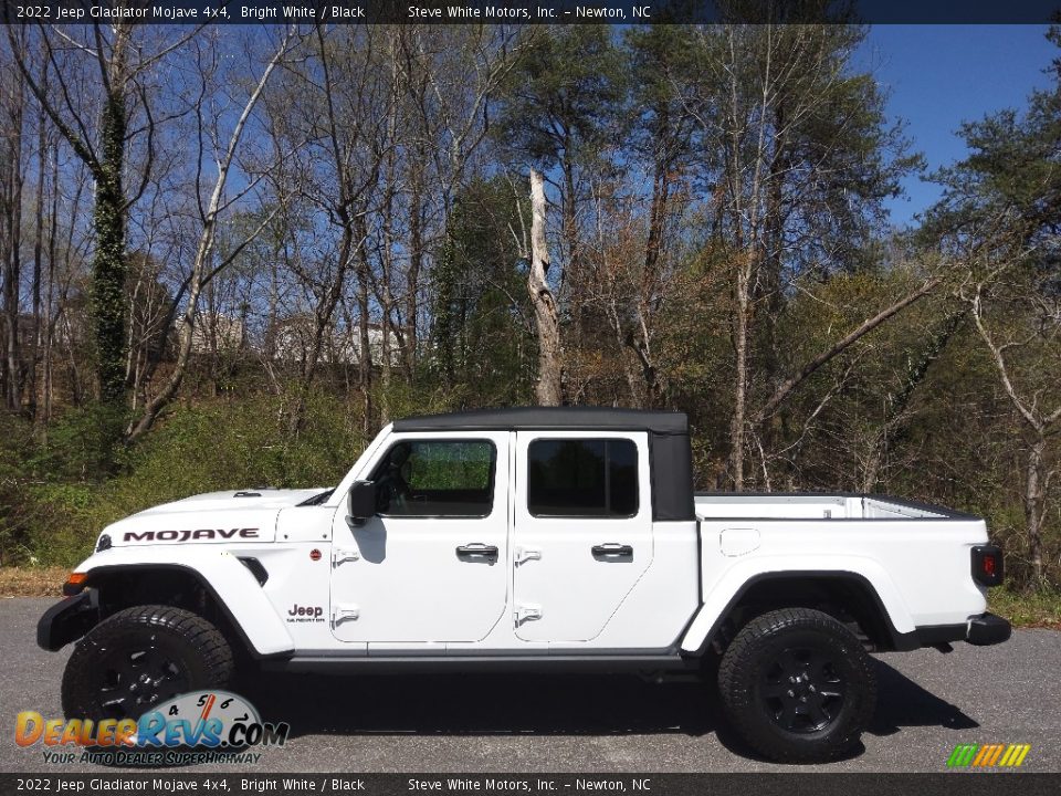 2022 Jeep Gladiator Mojave 4x4 Bright White / Black Photo #1