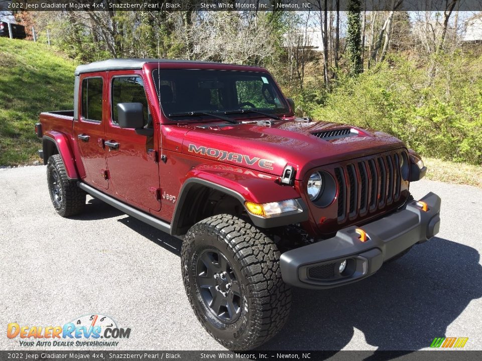 2022 Jeep Gladiator Mojave 4x4 Snazzberry Pearl / Black Photo #7