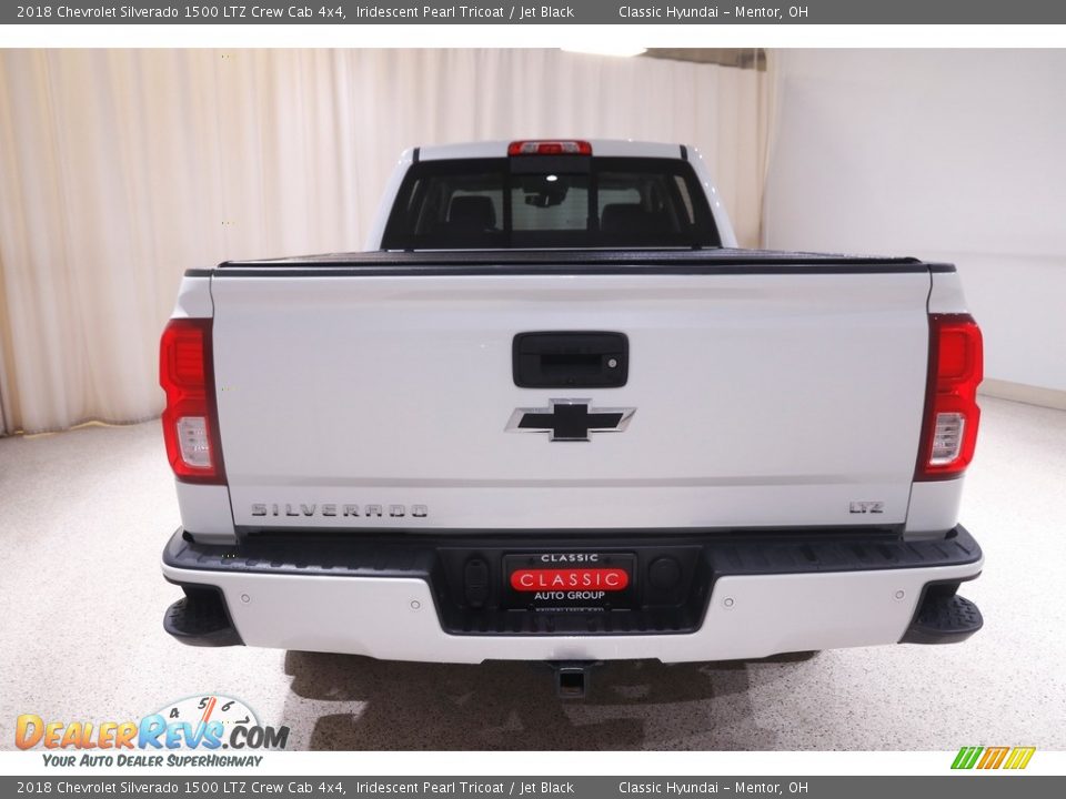 2018 Chevrolet Silverado 1500 LTZ Crew Cab 4x4 Iridescent Pearl Tricoat / Jet Black Photo #20