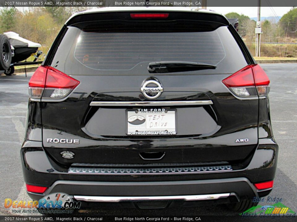 2017 Nissan Rogue S AWD Magnetic Black / Charcoal Photo #4