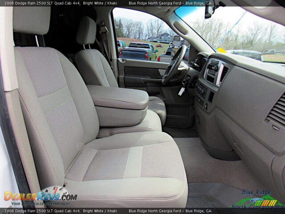 2008 Dodge Ram 2500 SLT Quad Cab 4x4 Bright White / Khaki Photo #11