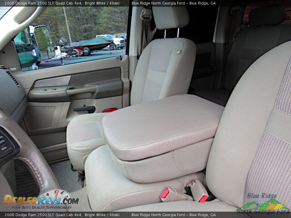 2008 Dodge Ram 2500 SLT Quad Cab 4x4 Bright White / Khaki Photo #17