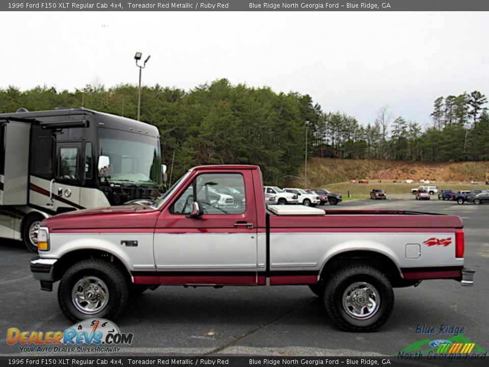 Toreador Red Metallic 1996 Ford F150 XLT Regular Cab 4x4 Photo #2