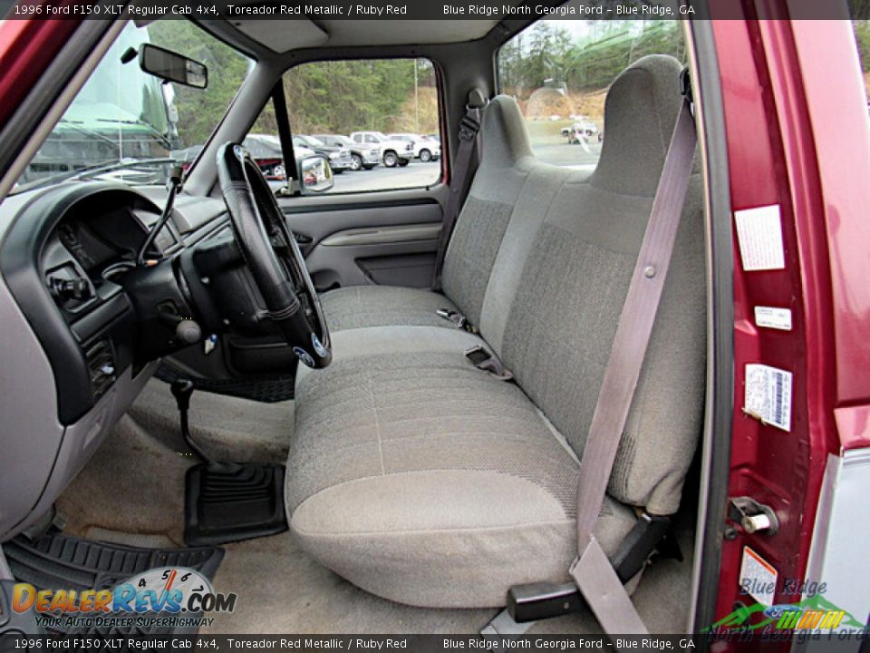 Ruby Red Interior - 1996 Ford F150 XLT Regular Cab 4x4 Photo #10