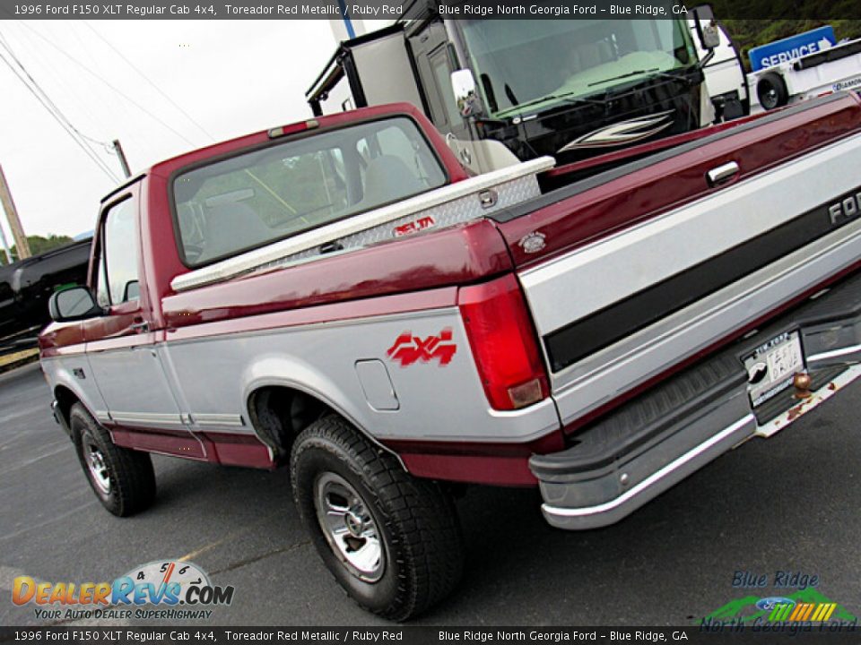 1996 Ford F150 XLT Regular Cab 4x4 Toreador Red Metallic / Ruby Red Photo #20