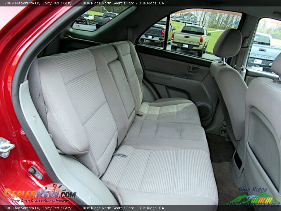 2009 Kia Sorento LX Spicy Red / Gray Photo #12