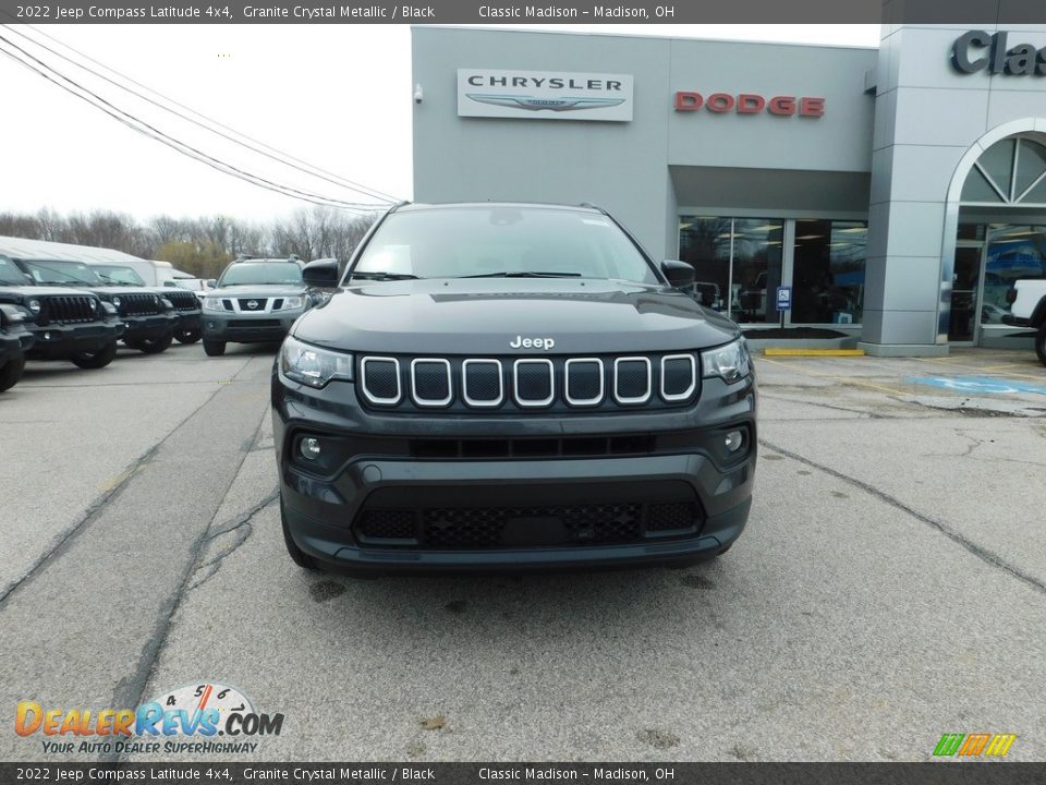 2022 Jeep Compass Latitude 4x4 Granite Crystal Metallic / Black Photo #2
