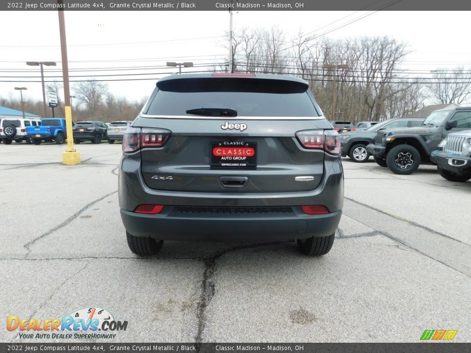 2022 Jeep Compass Latitude 4x4 Granite Crystal Metallic / Black Photo #4