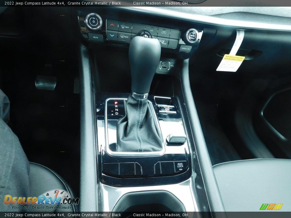 2022 Jeep Compass Latitude 4x4 Granite Crystal Metallic / Black Photo #12