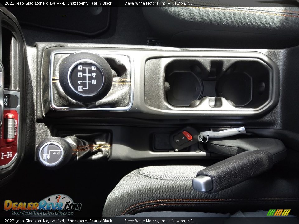 2022 Jeep Gladiator Mojave 4x4 Shifter Photo #27