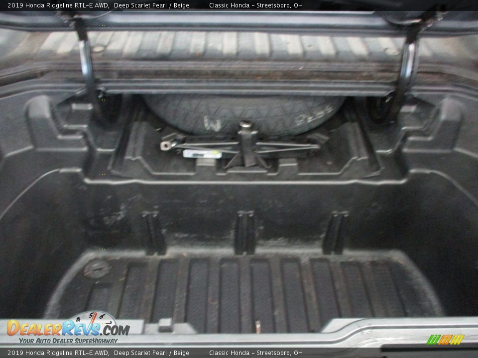 2019 Honda Ridgeline RTL-E AWD Deep Scarlet Pearl / Beige Photo #21