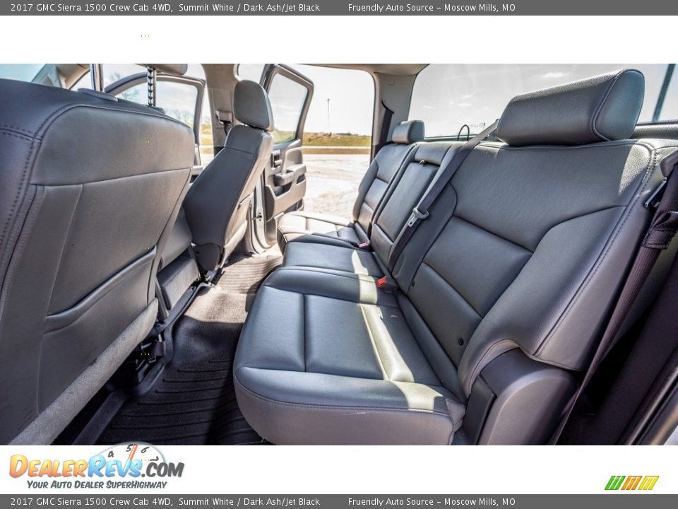 Rear Seat of 2017 GMC Sierra 1500 Crew Cab 4WD Photo #20