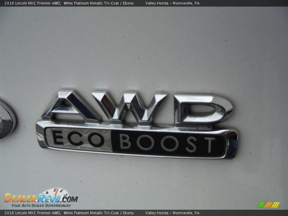 2016 Lincoln MKC Premier AWD White Platinum Metallic Tri-Coat / Ebony Photo #8