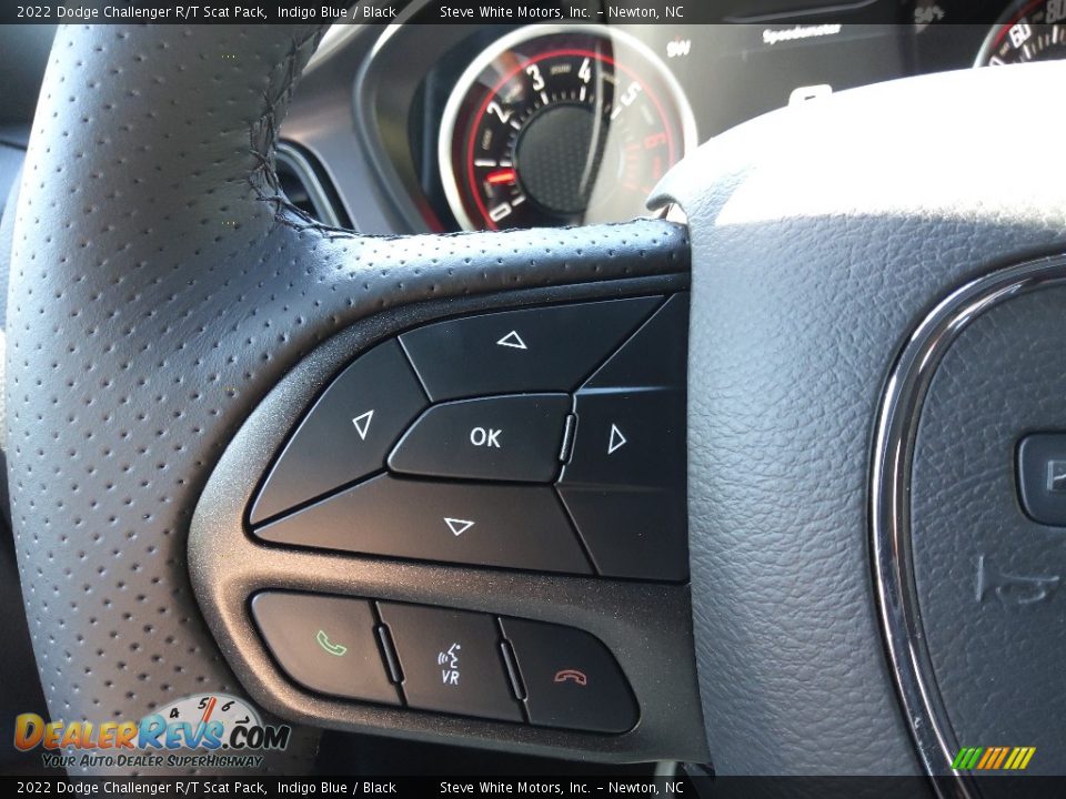 2022 Dodge Challenger R/T Scat Pack Steering Wheel Photo #17