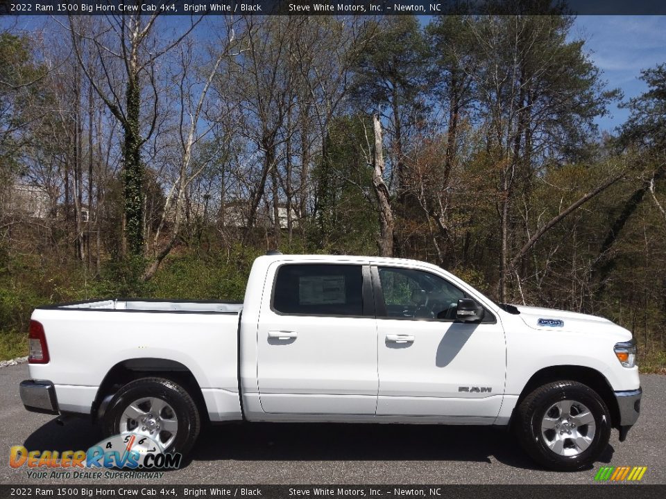 2022 Ram 1500 Big Horn Crew Cab 4x4 Bright White / Black Photo #5