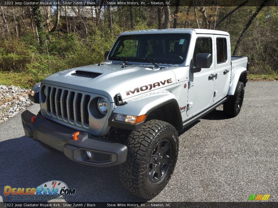 2022 Jeep Gladiator Mojave 4x4 Silver Zynith / Black Photo #2