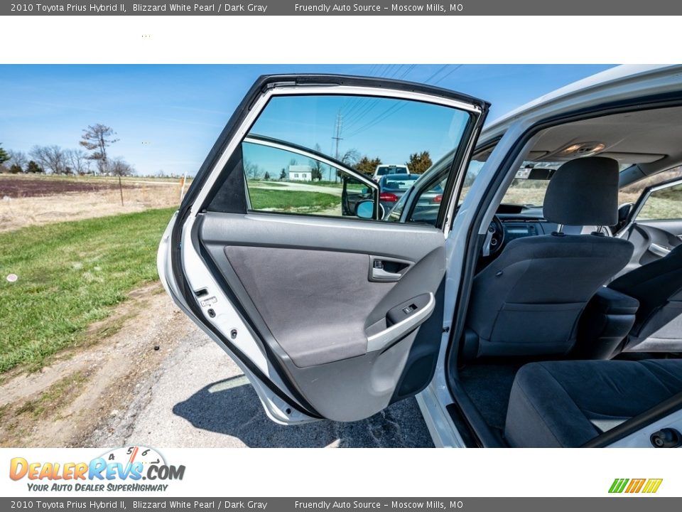 2010 Toyota Prius Hybrid II Blizzard White Pearl / Dark Gray Photo #20